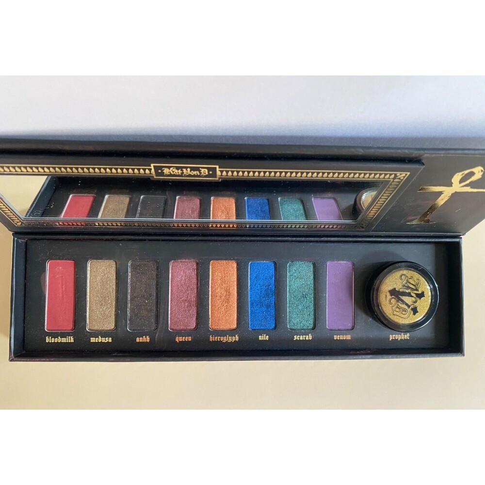 Kat Von D Serpentina Eyeshadow Palette KVD Limited Edition 2016 Loose Pigment - Picture 3 of 4